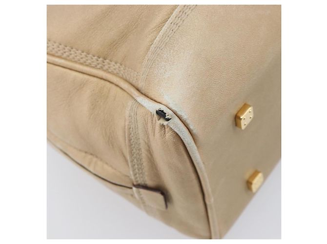 LOEWE Amazona 28 Bolsa de mão em couro dourado - vista 19