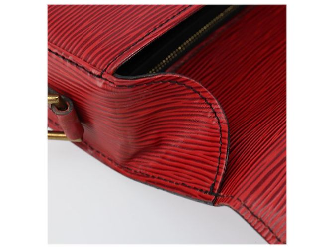 Borsa a tracolla LOUIS VUITTON Epi Saint Cloud GM Rossa M52197 LV - vista 9