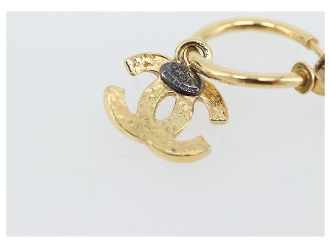 Timeless CHANEL Pierce metal Gold Tone CC - vista 9