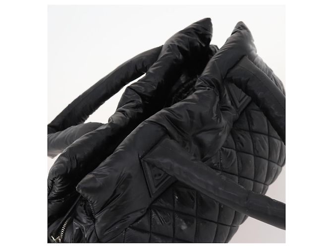 Cocoon Bolso de mano CHANEL Nylon Negro Plata CC - vista 6