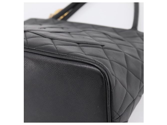 Borsa Tote Standard CHANEL Pelle Caviar Nero Oro CC - vista 15