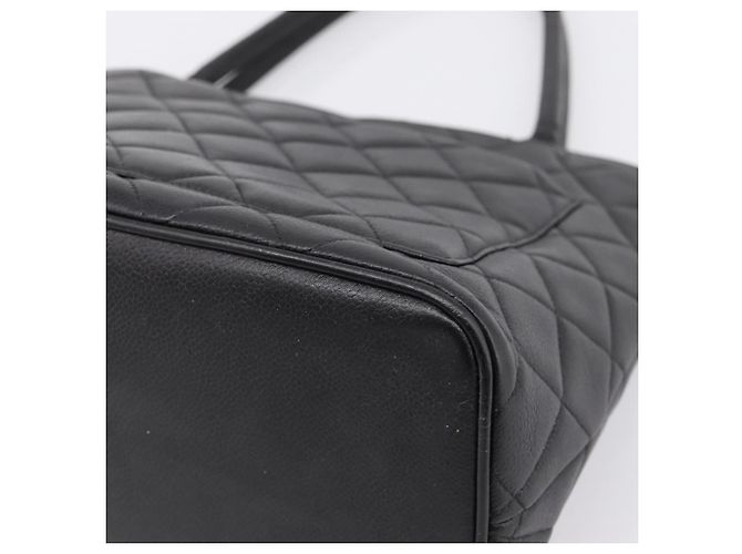 Borsa Tote Standard CHANEL Pelle Caviar Nero Oro CC - vista 17