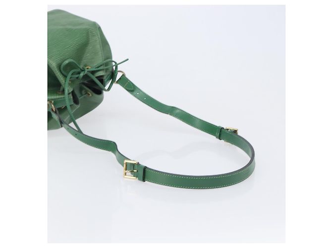Borsa a tracolla LOUIS VUITTON Epi Petit Noe Green M44104 LV - vista 7