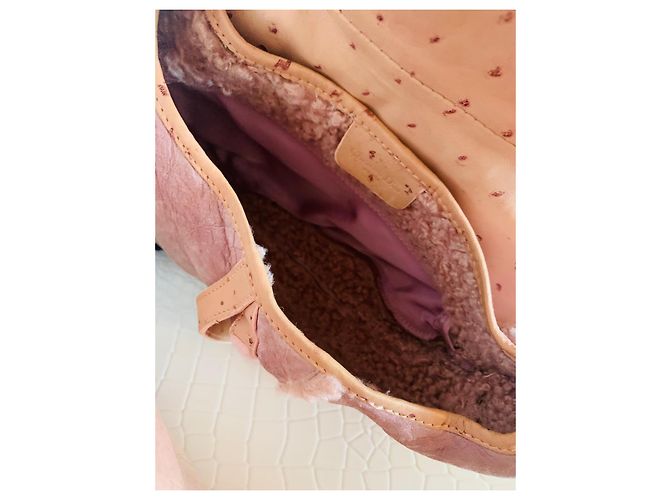 Dior Saddle Tasche aus Leder und Shearling - Ansicht 14