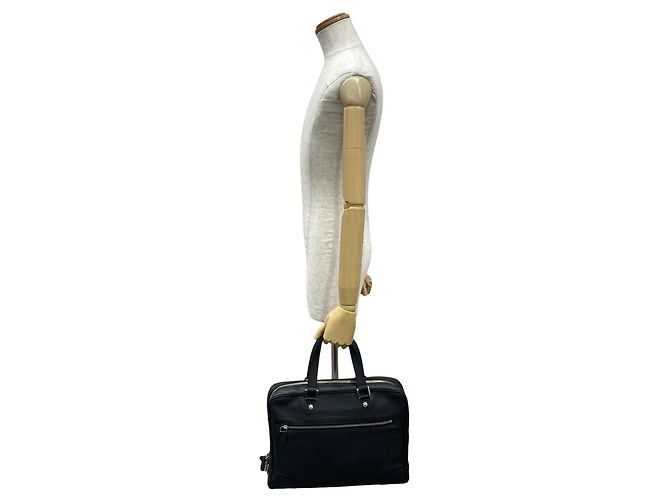 Sac d'affaires Louis Vuitton Igor en cuir Taiga - vue 2