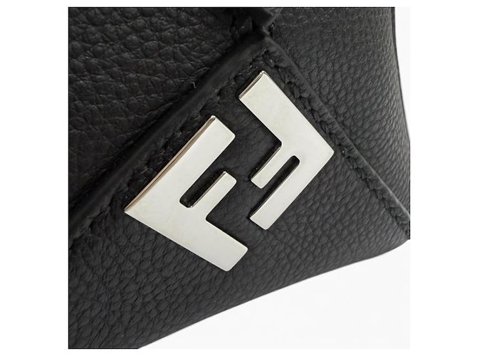 Bolsa de Ombro Fendi Louis Medium em couro de bezerro granulado com metal FF - vista 10