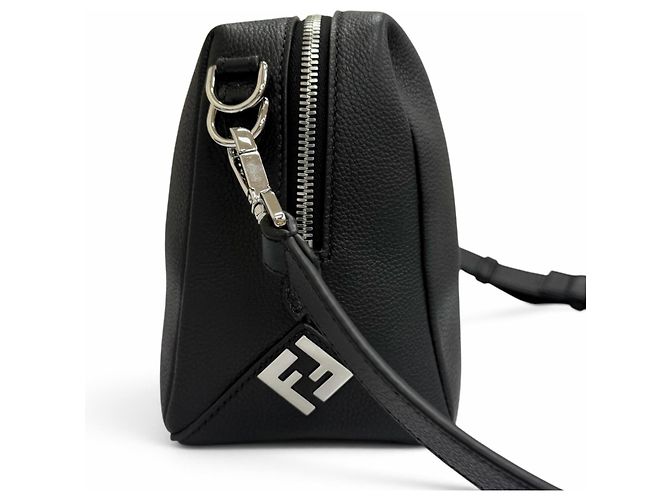 Bolsa de Ombro Fendi Louis Medium em couro de bezerro granulado com metal FF - vista 6