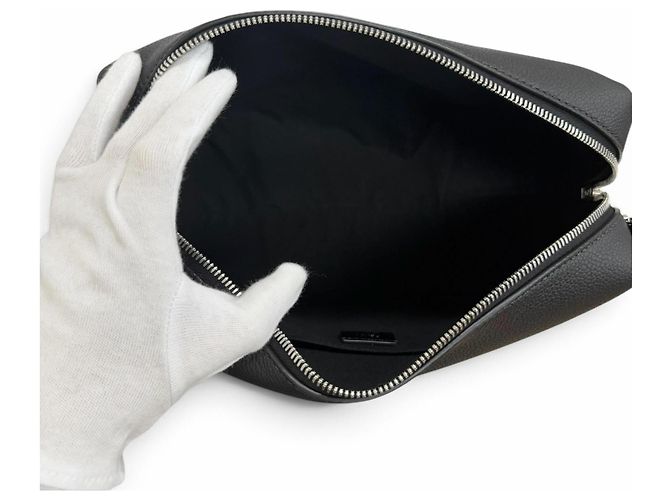 Bolsa de Ombro Fendi Louis Medium em couro de bezerro granulado com metal FF - vista 8