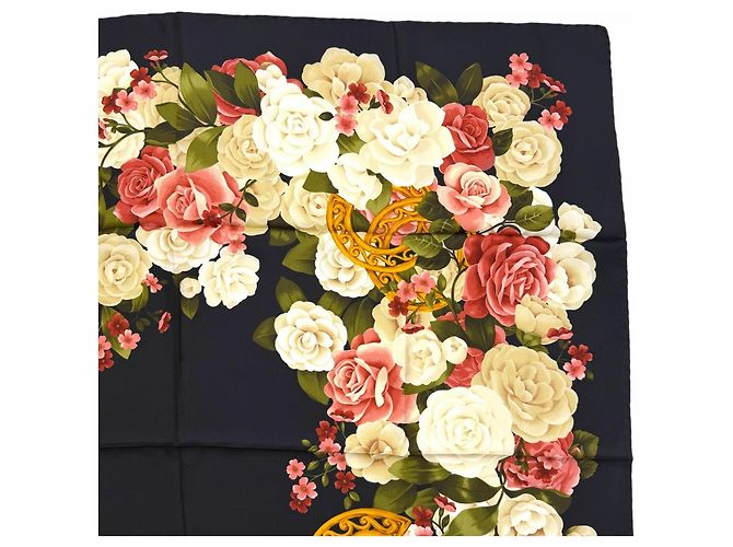 Foulard in seta vintage Chanel - vista 3