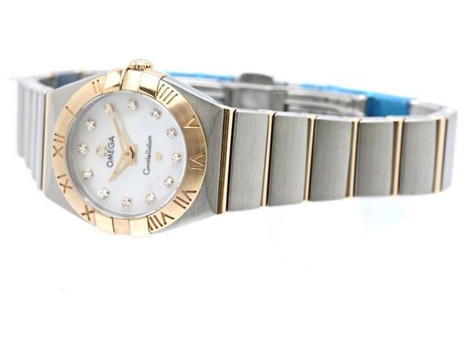 Orologio da polso donna OMEGA Constellation Brushed 12P Diamond - vista 3