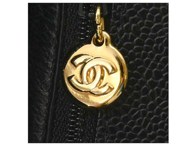 Borsa CHANEL Coco nera in pelle caviar - vista 9