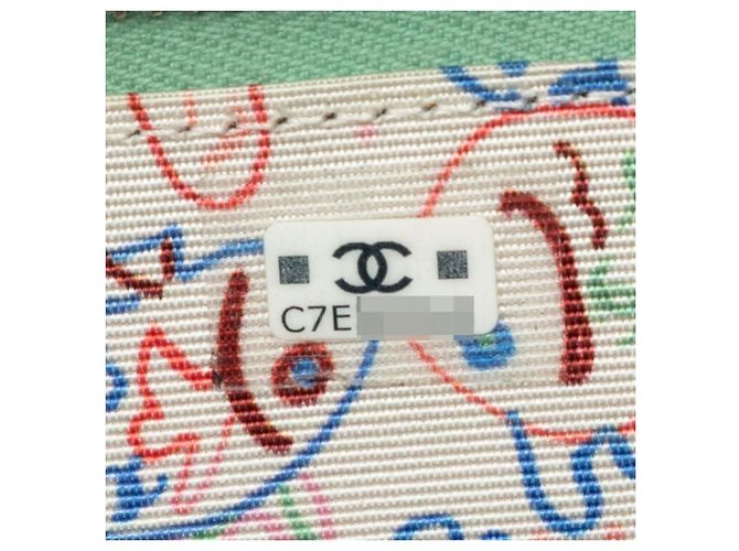 Chanel Coco Mark Matelassé L-shaped Zipper Fragment Case - view 6