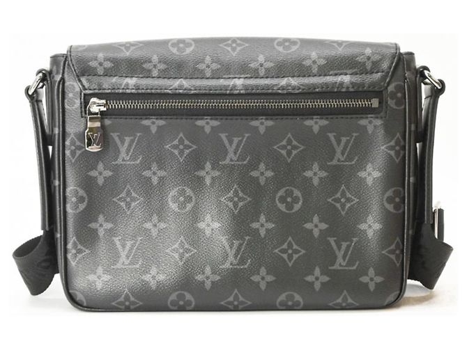 Sac Messenger Louis Vuitton District PM NV3 Monogram Eclipse - vue 2