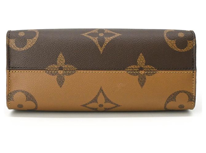 Borsa a mano e a tracolla Louis Vuitton OnTheGo PM - vista 6