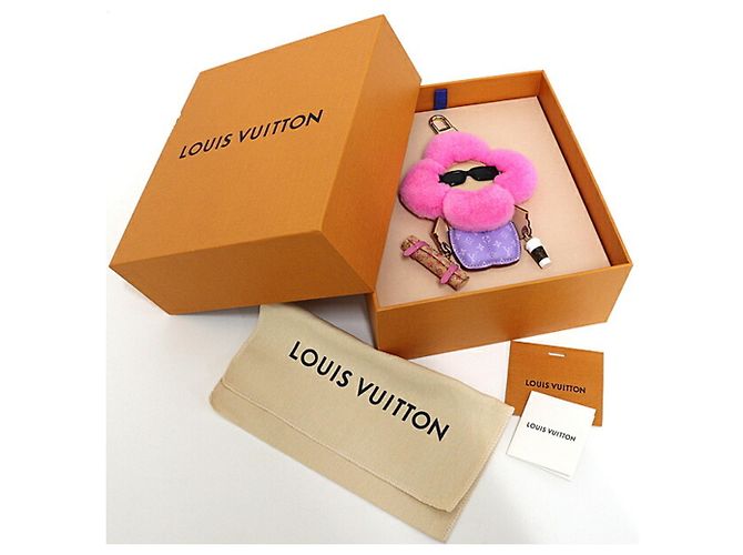 Vivienne Charm in pelliccia di visone Monogram Louis Vuitton - vista 6