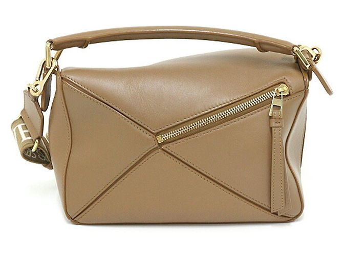 Borsa Loewe Puzzle - Small Pelle di vitello Taupe - vista 3