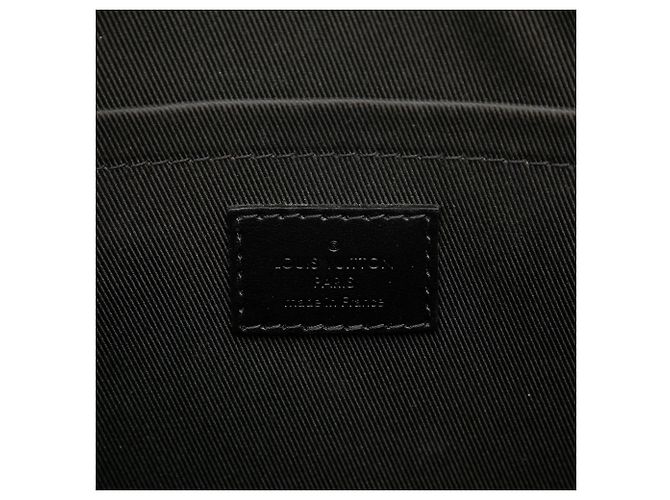 Louis Vuitton Black Monogram Eclipse Pochette Voyage Souple - vista 5