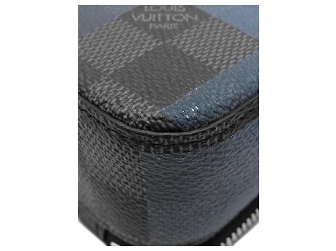 Louis Vuitton Blue Damier Graphite Giant Alpha Wearable Wallet - vista 11
