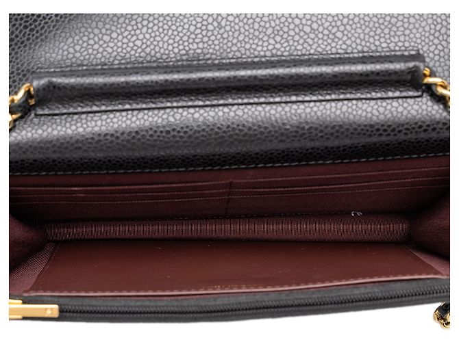Chanel Black CC Quilted Caviar Wallet on Chain - vista 4