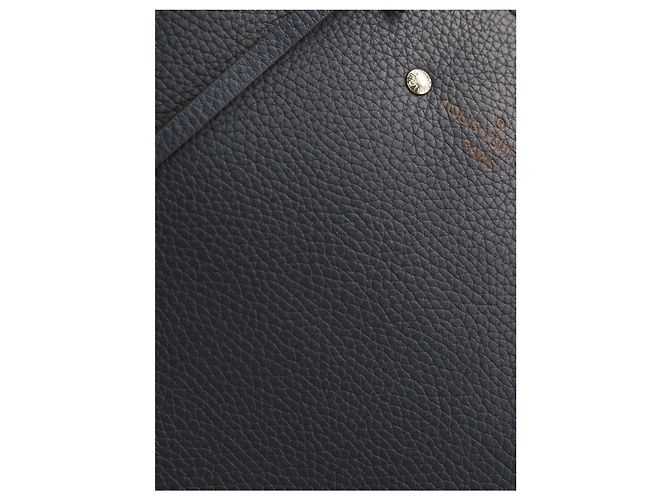 Pasta Armand Louis Vuitton em couro Taurillon preto - vista 10