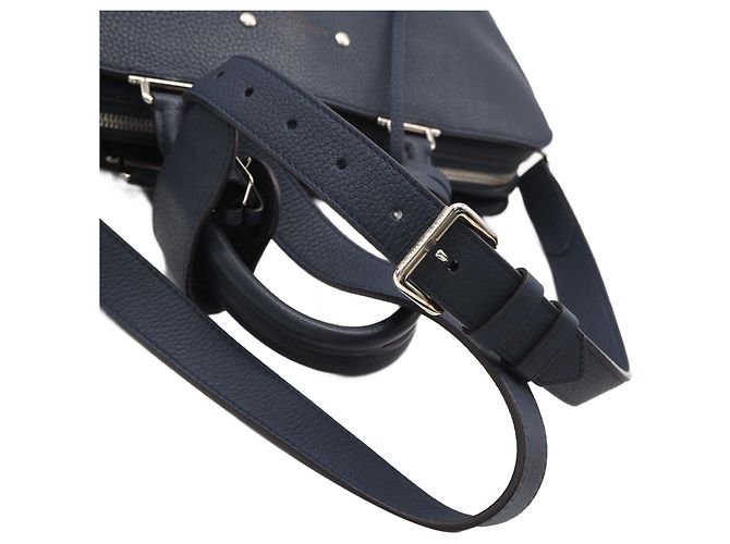 Pasta Armand Louis Vuitton em couro Taurillon preto - vista 12
