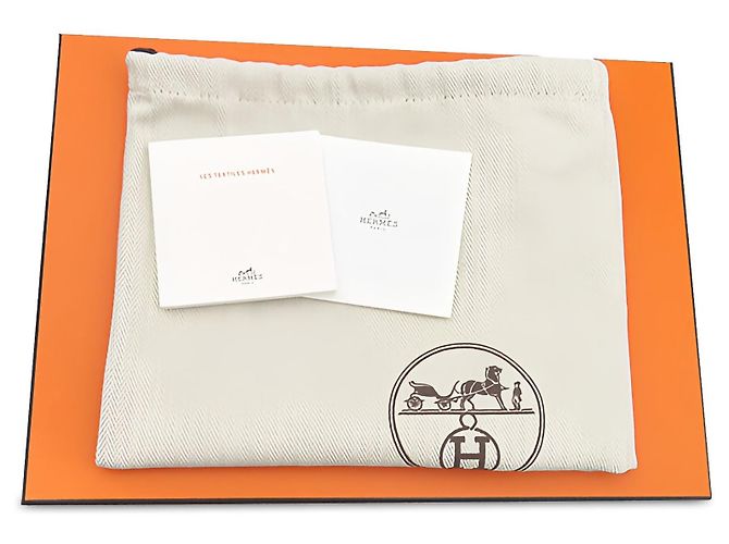 Hermès Herbag Zip 20 in Toile Militaire Beige e Vache Hunter - vista 6