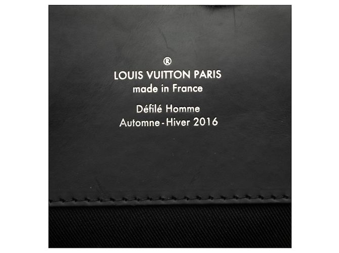 Mochila Louis Vuitton Black Monogram Eclipse Explorer - vista 5