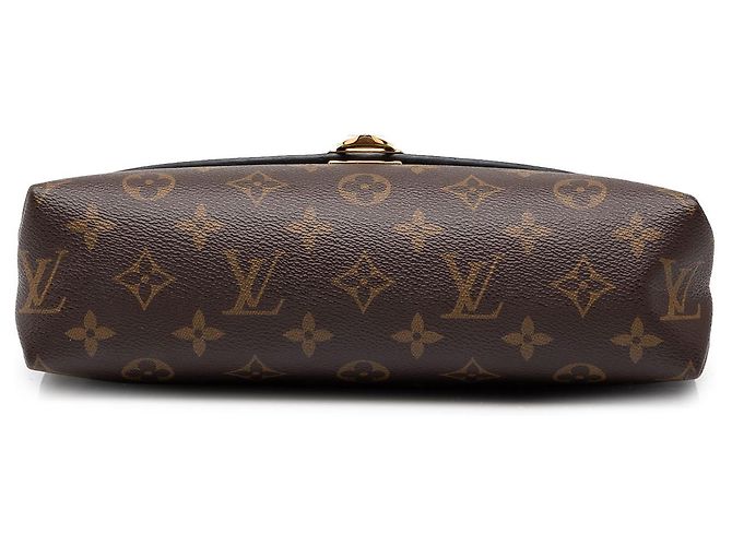 Louis Vuitton Brown Monogram Saint Placide - vista 3