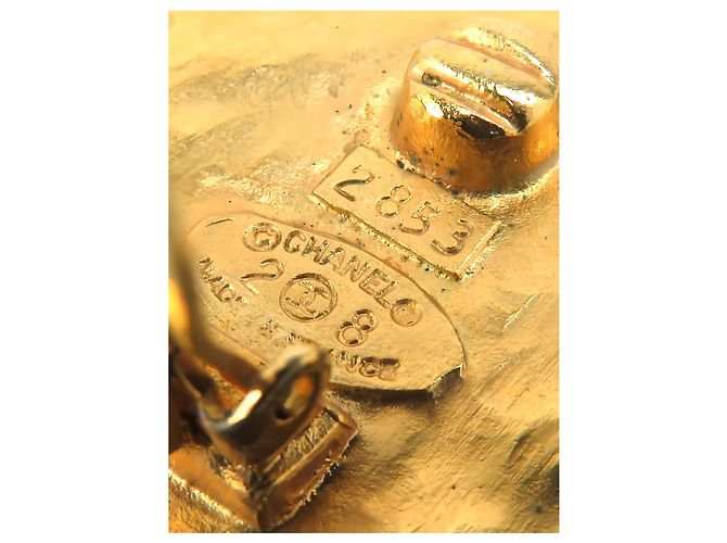 Orecchini a clip rotondi Chanel Gold CC con logo placcato oro - vista 9