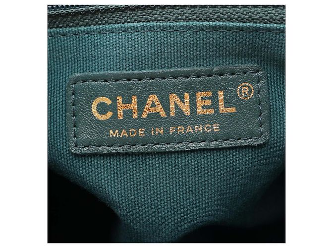 Chanel Mini Square Quilted Lambskin Bijoux Logo Chain Flap Verde - vista 4