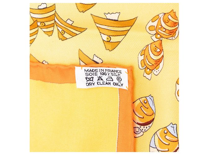 Foulard in seta Hermès Yellow Rencontre Oceane 90 - vista 6