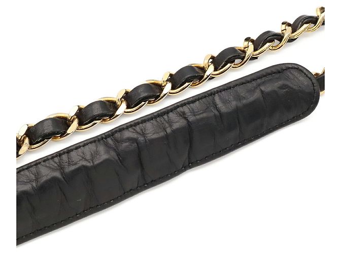Bolsa de Ombro Matelassé com Corrente e Borla CHANEL, Preta - vista 5