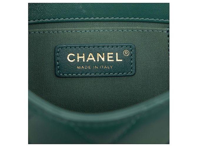 Bolsa de Ombro com Corrente Chanel Coco Mark Matelassé - vista 5