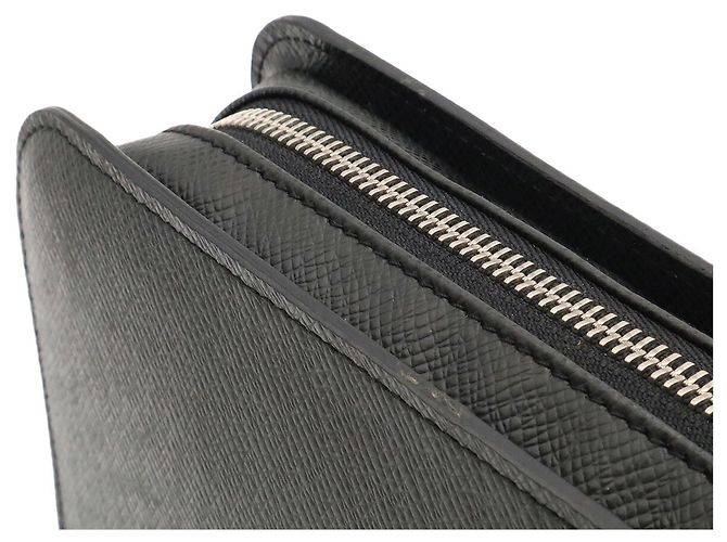 Pochette Louis Vuitton Taiga Baikal - vue 7