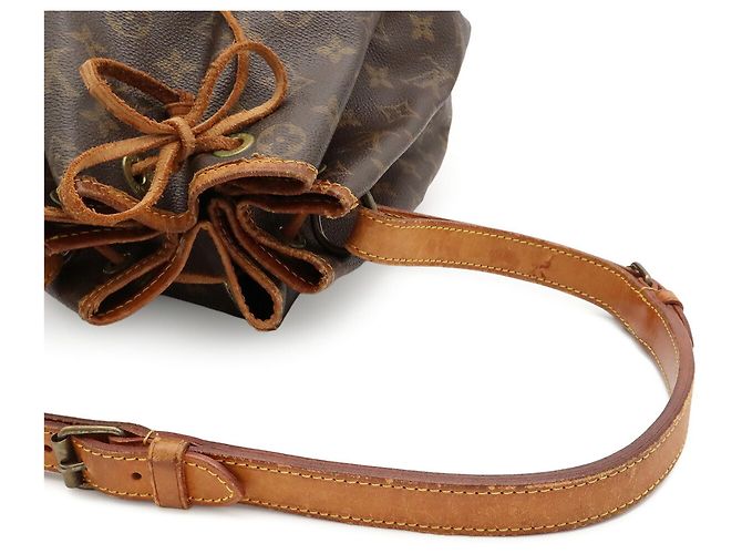 Louis Vuitton Monogram Noe Shoulder Bag - view 5