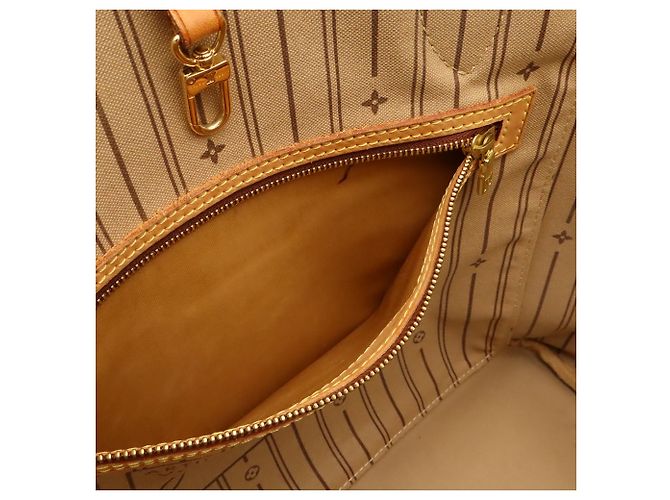 Louis Vuitton Monogram Neverfull MM Tote Bag - Ansicht 7