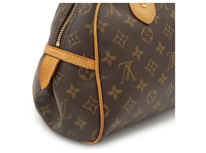 Bolsa de Ombro Louis Vuitton Monogram Montorgueil PM - vista 9