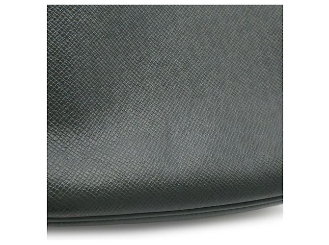 Borsa a tracolla Louis Vuitton Taiga Yaranga - vista 9