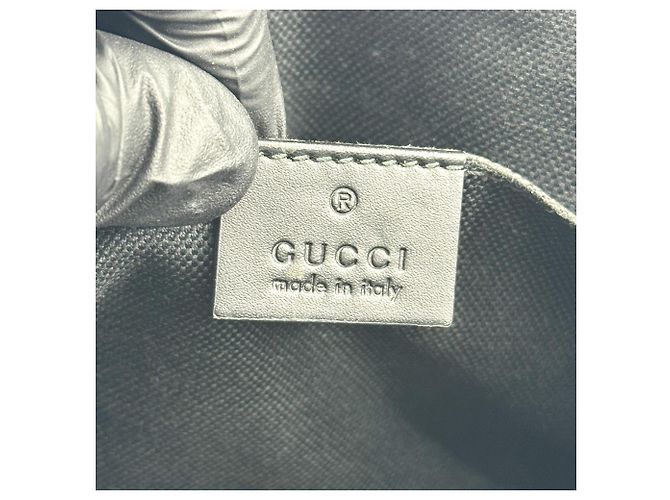 Gucci Web Zip-Etui aus GG beschichtetem Canvas - Ansicht 6