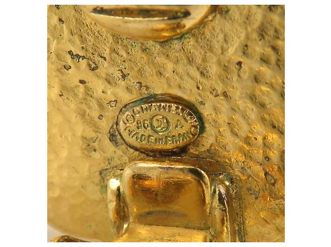 Boucles d'oreilles clips Chanel Coco Mark - vue 12