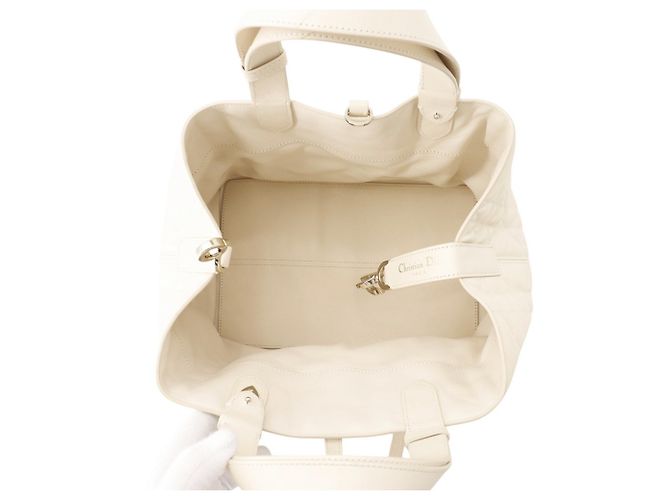 Borsa a mano media in pelle Christian Dior Macro Cannage Toujours - vista 6