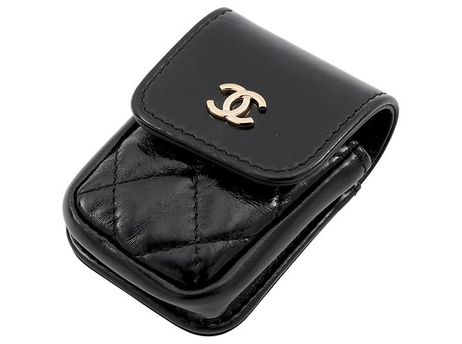Mochila Chanel Matelassé em Black - vista 18