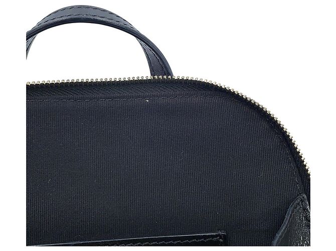 Mochila Chanel Matelassé em Black - vista 9