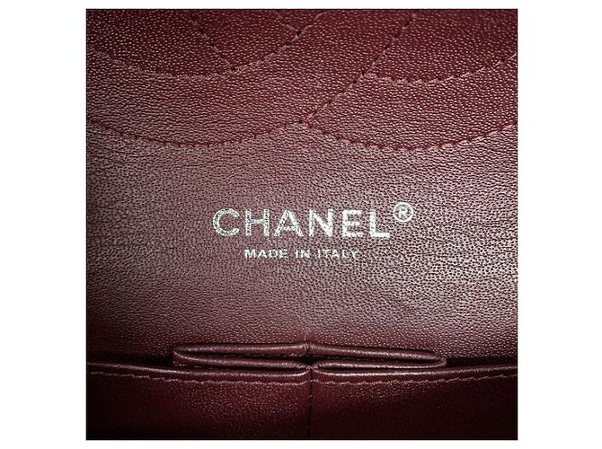 Borsa a tracolla con catena Chanel in vitello grana nera - vista 17