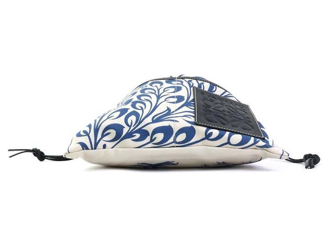 Loewe Schultertasche aus Canvas und Leder - Ansicht 4