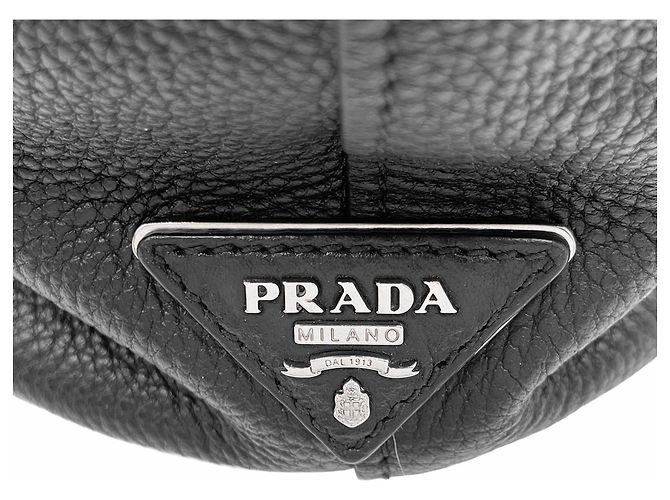 Bolsa de ombro bucket gofrada Prada - vista 14