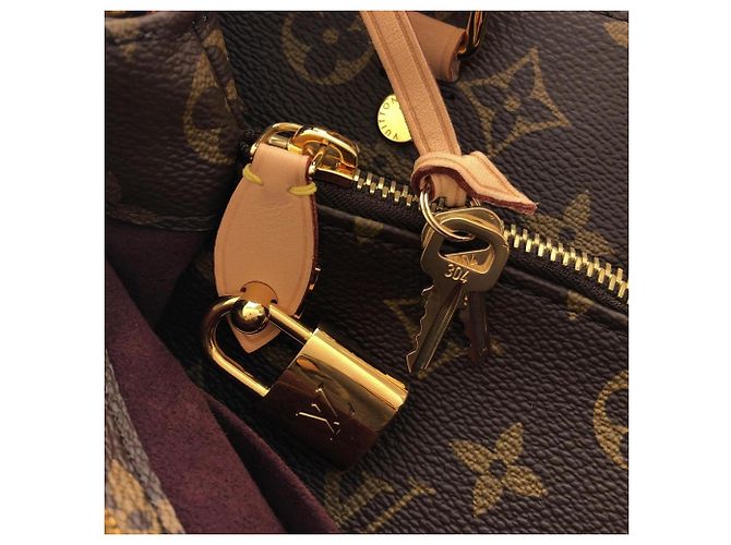 Bolsa Louis Vuitton Monogram Montaigne BB - vista 4