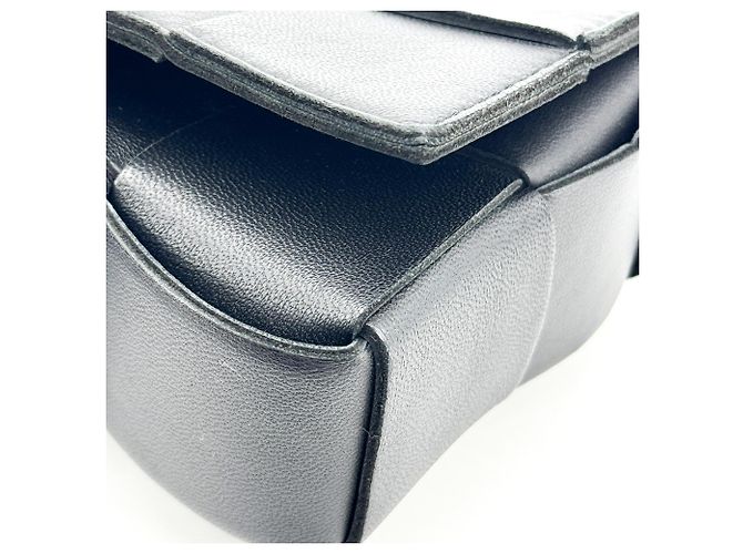 Bottega Veneta Cassette Maxi Intrecciato Leather Small - vista 7