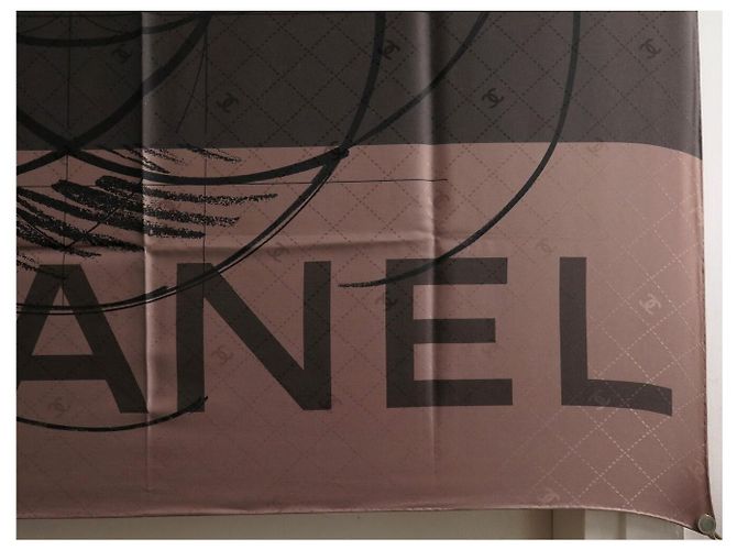 NUEVO PAÑUELO CHANEL TWILL DE SEDA CAMELIA LOGO CC CUADRADO 90 MARRÓN SILK SCARF - vista 4