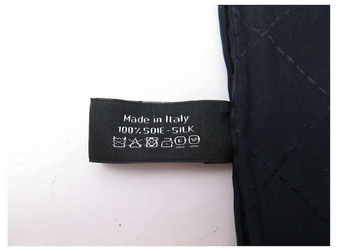 NUEVO PAÑUELO CHANEL DE TWILL DE SEDA AZUL MARINO CUADRADO 90 COLLAR DE PERLAS LOGO CC - vista 10